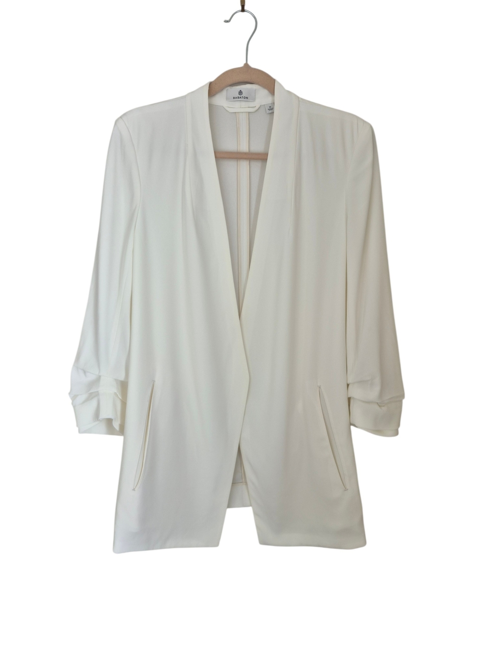 Aritzia Babaton Power Hip Blazer In White